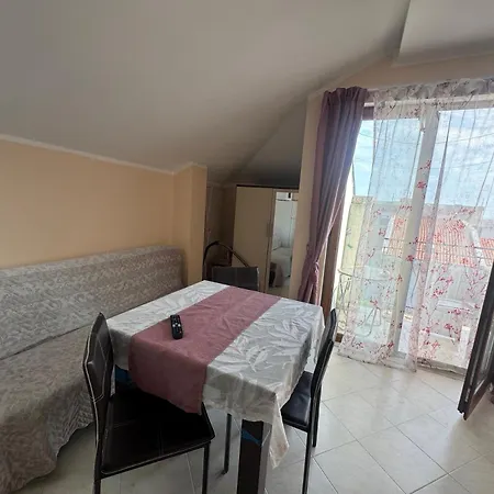 Триумф Appartamento Sveti Vlas