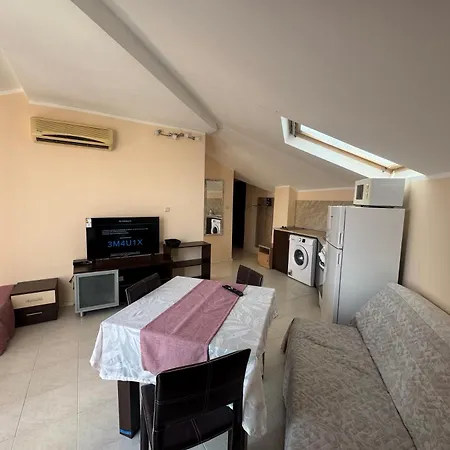 Appartamento Триумф Sveti Vlas